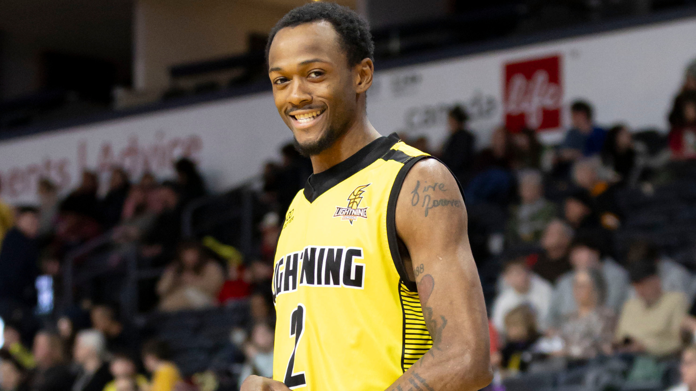 London Lightning Ignite Defense in 133-122 Victory Over Sudbury 5
